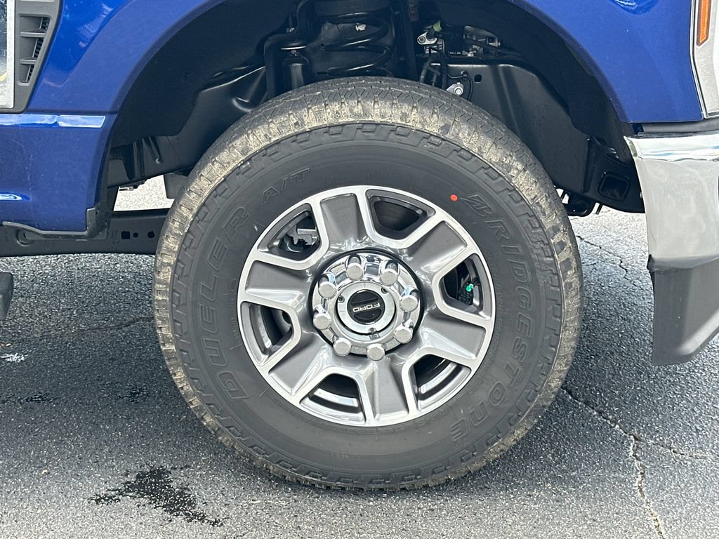 New 2026 Ford F350 Lariat AWD/4WD image 12
