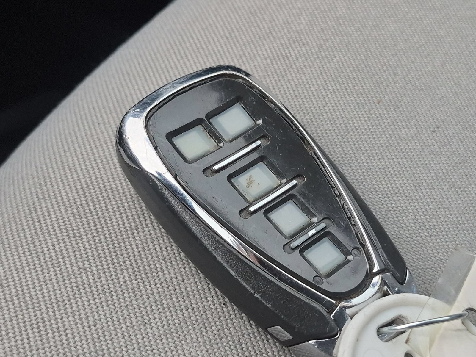 Used 2019 Chevrolet Equinox LT w/ Driver Convenience Package FWD image 31