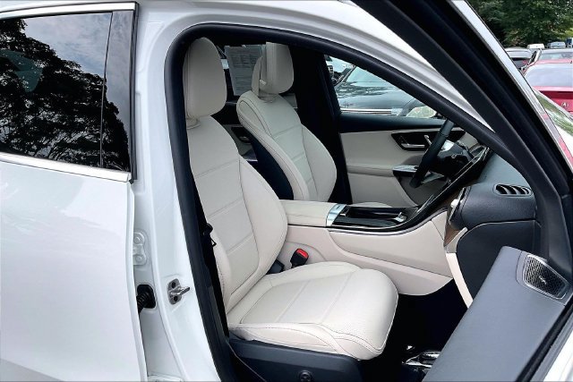 Certified 2026 Mercedes-Benz GLC 300 4MATIC image 7