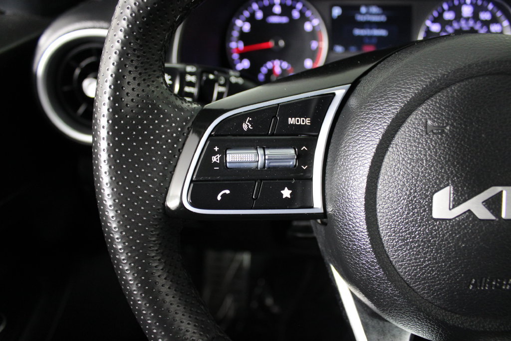 Used 2023 Kia Forte GT-Line w/ GT-Line Premium Package FWD image 21