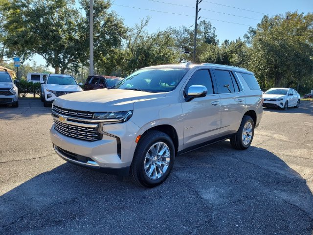 Used 2021 Chevrolet Tahoe Premier w/ Premium Package RWD image 4