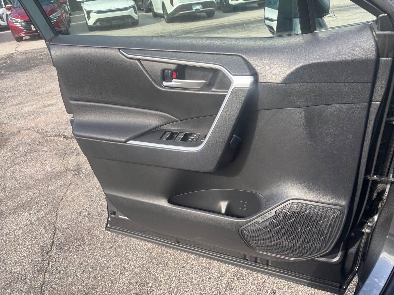 Used 2025 Toyota RAV4 XLE w/ Weather Package FWD image 18