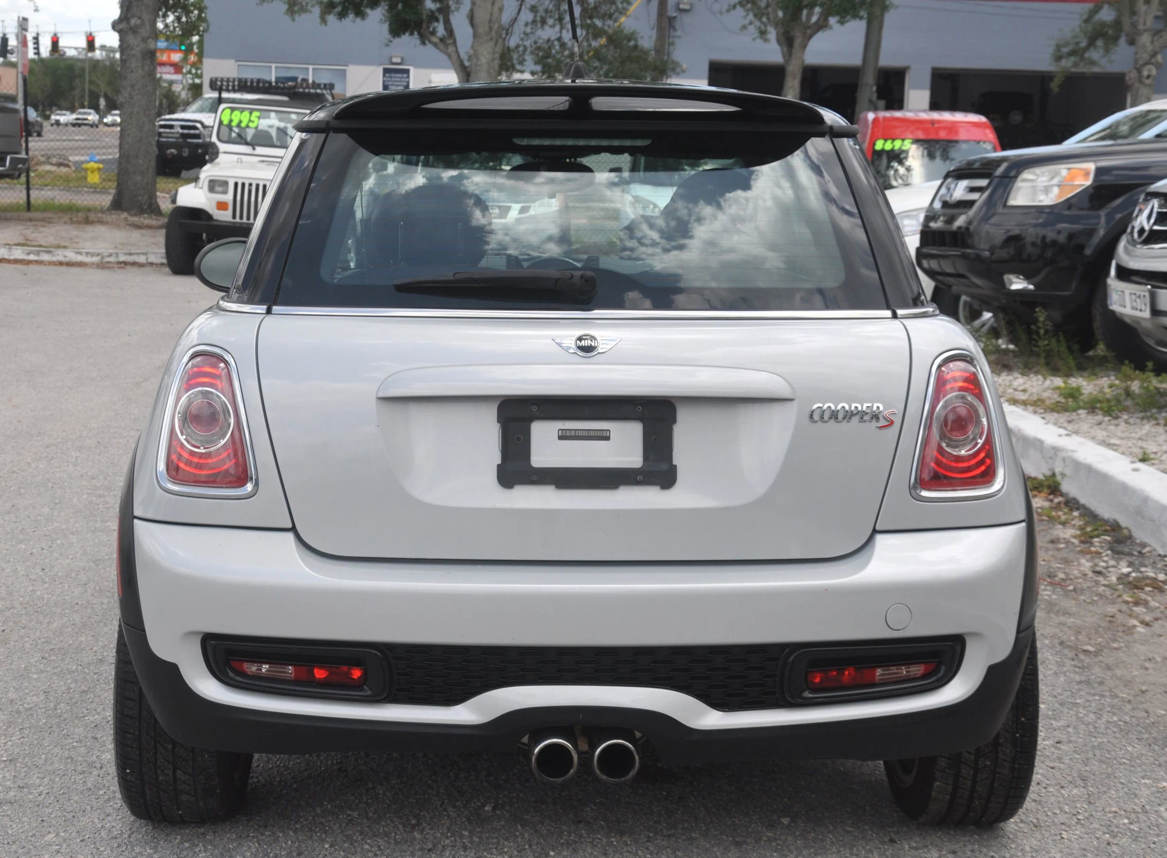 Used 2013 MINI Cooper S FWD image 9