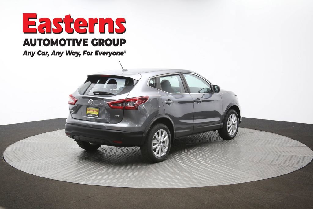Used 2021 Nissan Rogue Sport S image 39