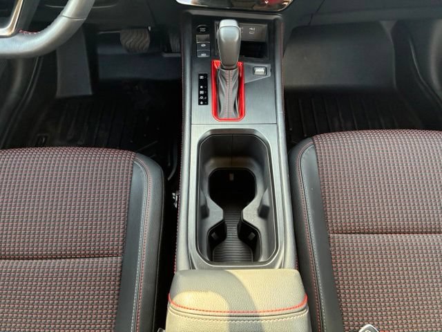 Certified 2025 Nissan Kicks SR w/ SR Premium Package AWD/4WD image 17