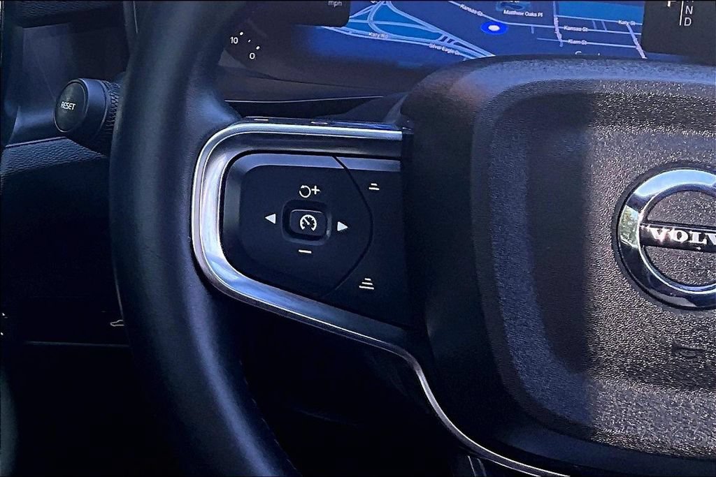 Certified 2023 Volvo C40 P8 Recharge Ultimate w/ Protection Package Premier AWD/4WD image 26