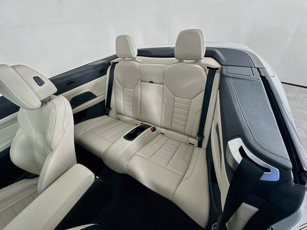 Used 2024 BMW M440i Convertible w/ Premium Package RWD image 24