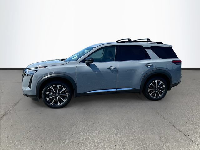 New 2026 Nissan Pathfinder Platinum w/ Accent Package FWD image 4