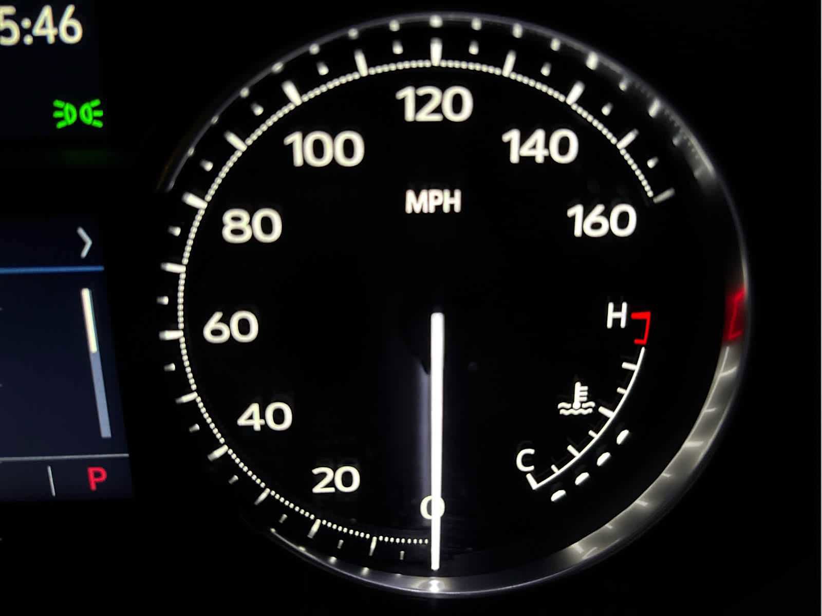 Used 2025 Cadillac XT5 Premium Luxury image 29