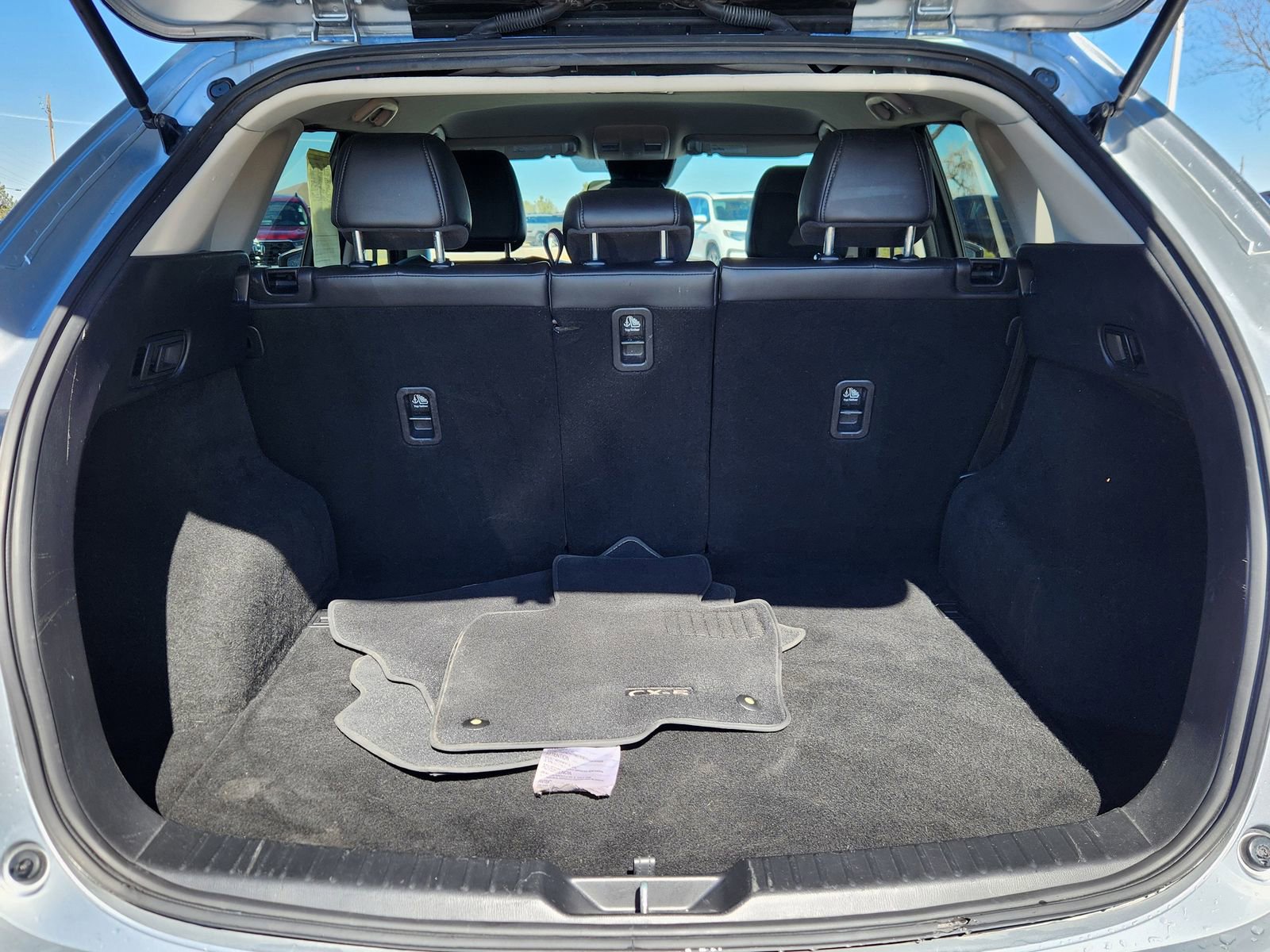 Used 2020 MAZDA CX-5 Touring image 13