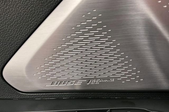 Used 2025 GMC Acadia Denali w/ Super Cruise Package image 42