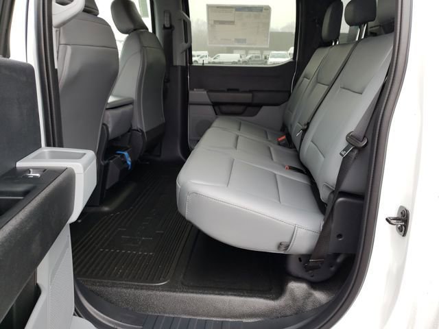 New 2026 Ford F550 4x4 Crew Cab image 24