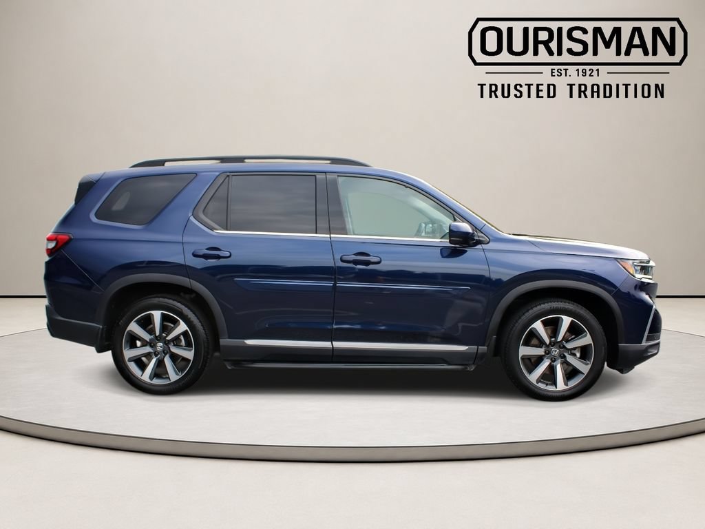 Used 2024 Honda Pilot Elite image 11