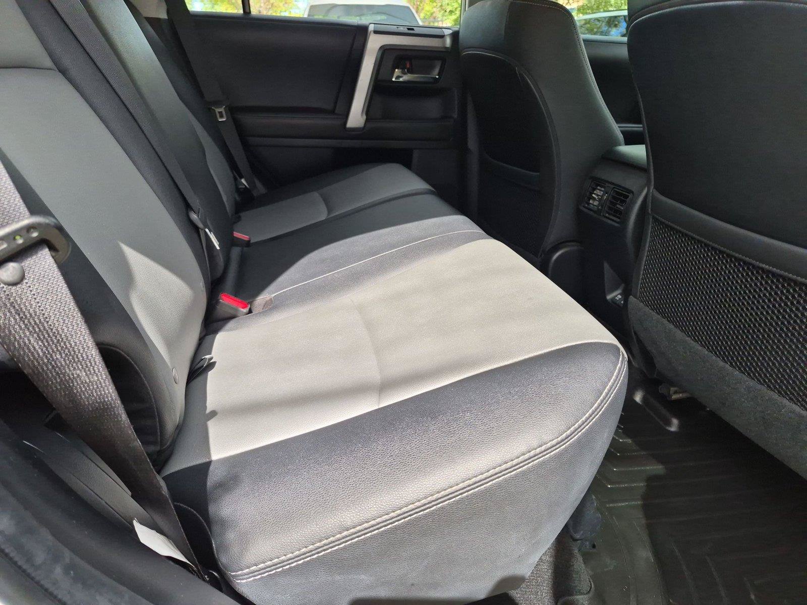 Used 2022 Toyota 4Runner SR5 Premium w/ Moonroof Package AWD/4WD image 29