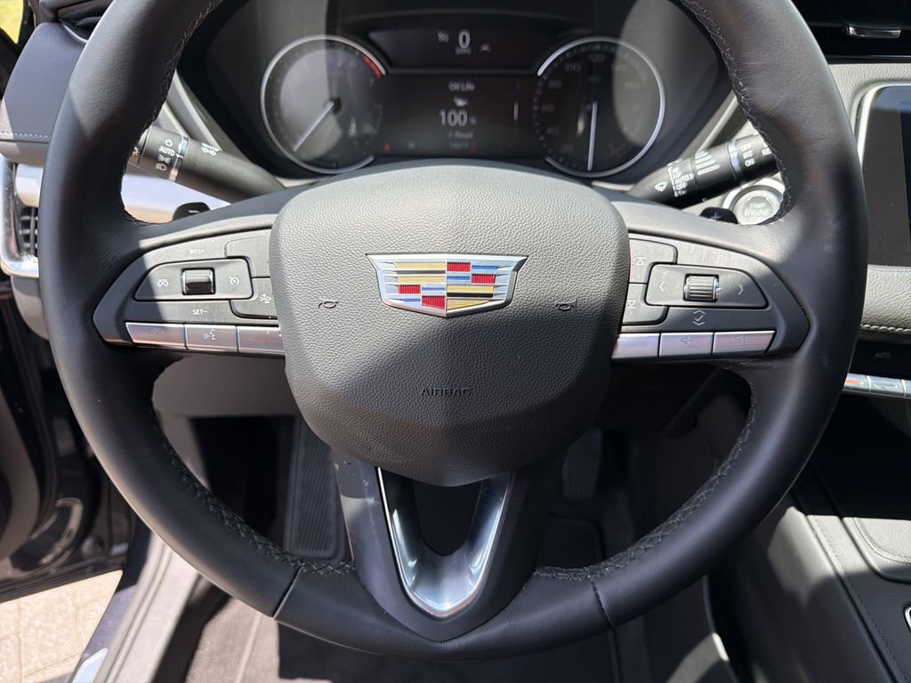 Certified 2023 Cadillac XT4 Premium Luxury FWD image 28