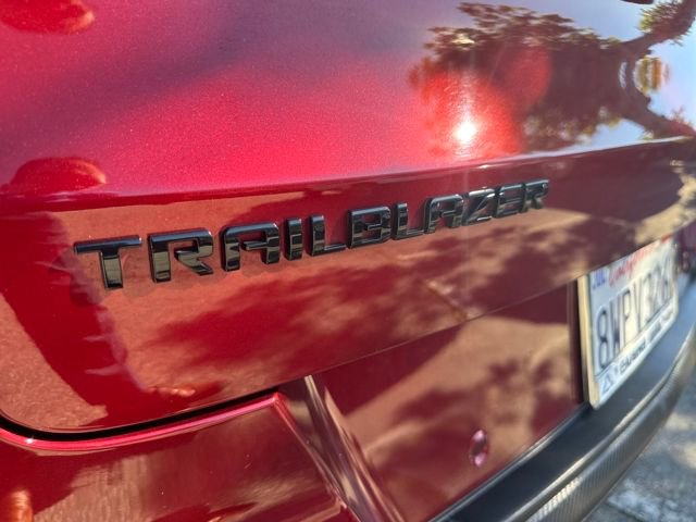 Used 2022 Chevrolet TrailBlazer RS w/ Sun and Liftgate Package image 31