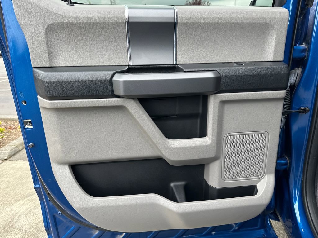 Used 2017 Ford F150 XLT w/ Equipment Group 302A Luxury image 13