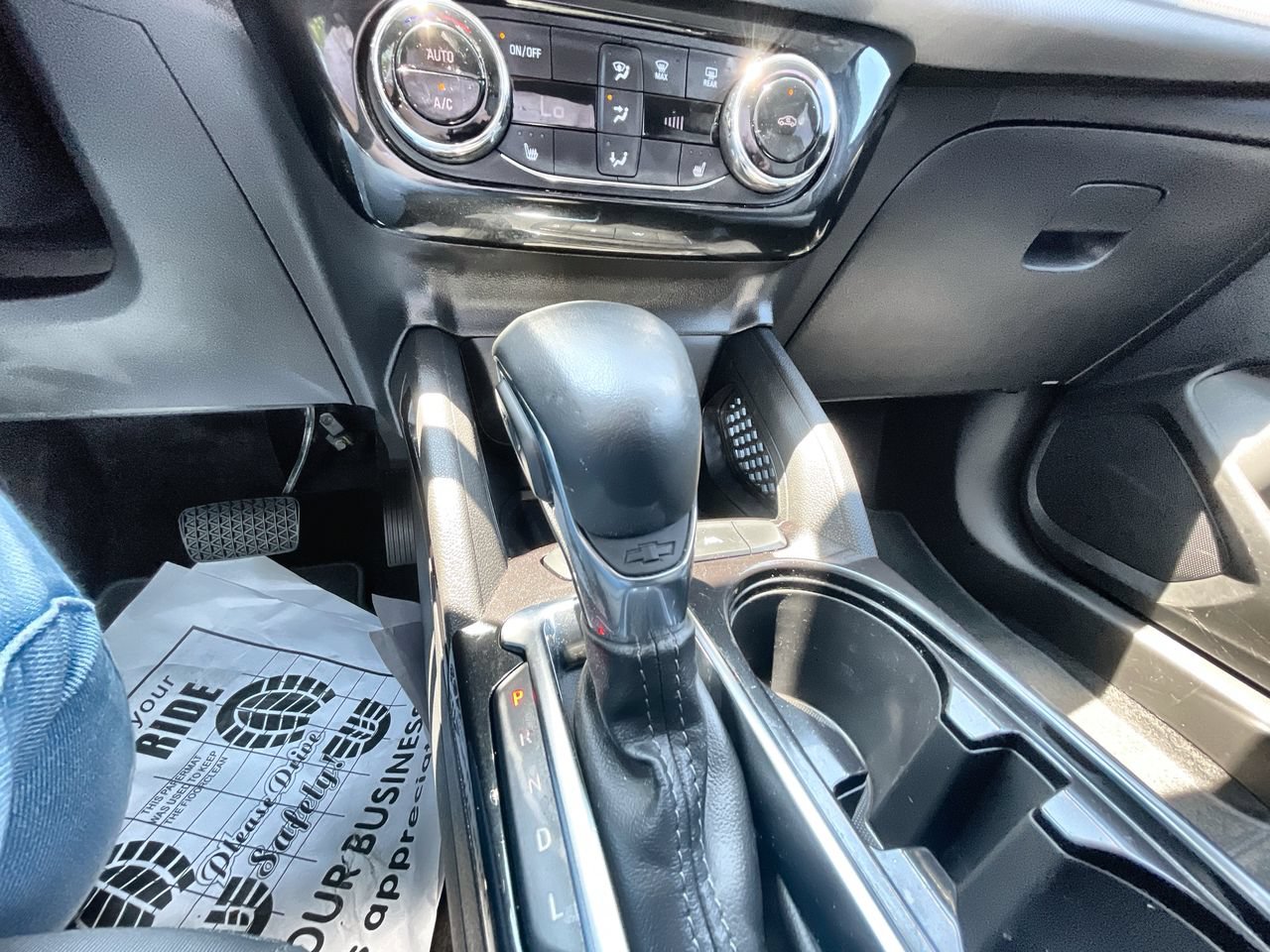 Used 2024 Chevrolet TrailBlazer LT w/ Convenience Package FWD image 15