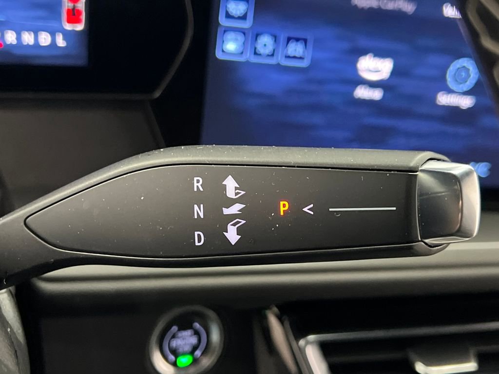 Used 2024 Chevrolet Traverse LT image 52