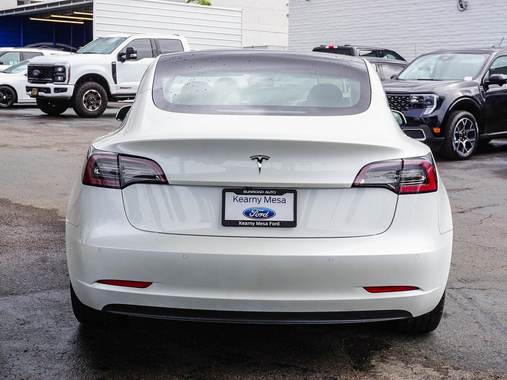 Used 2021 Tesla Model 3 Standard Range Plus image 5