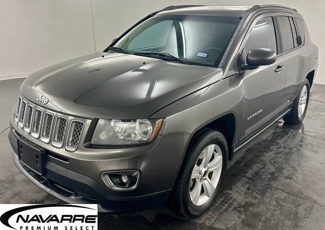 Used 2015 Jeep Compass High Altitude FWD image 4