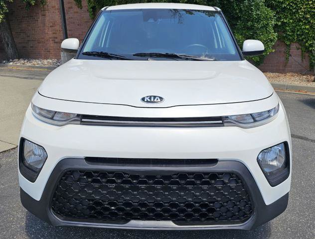 Used 2020 Kia Soul S FWD image 2