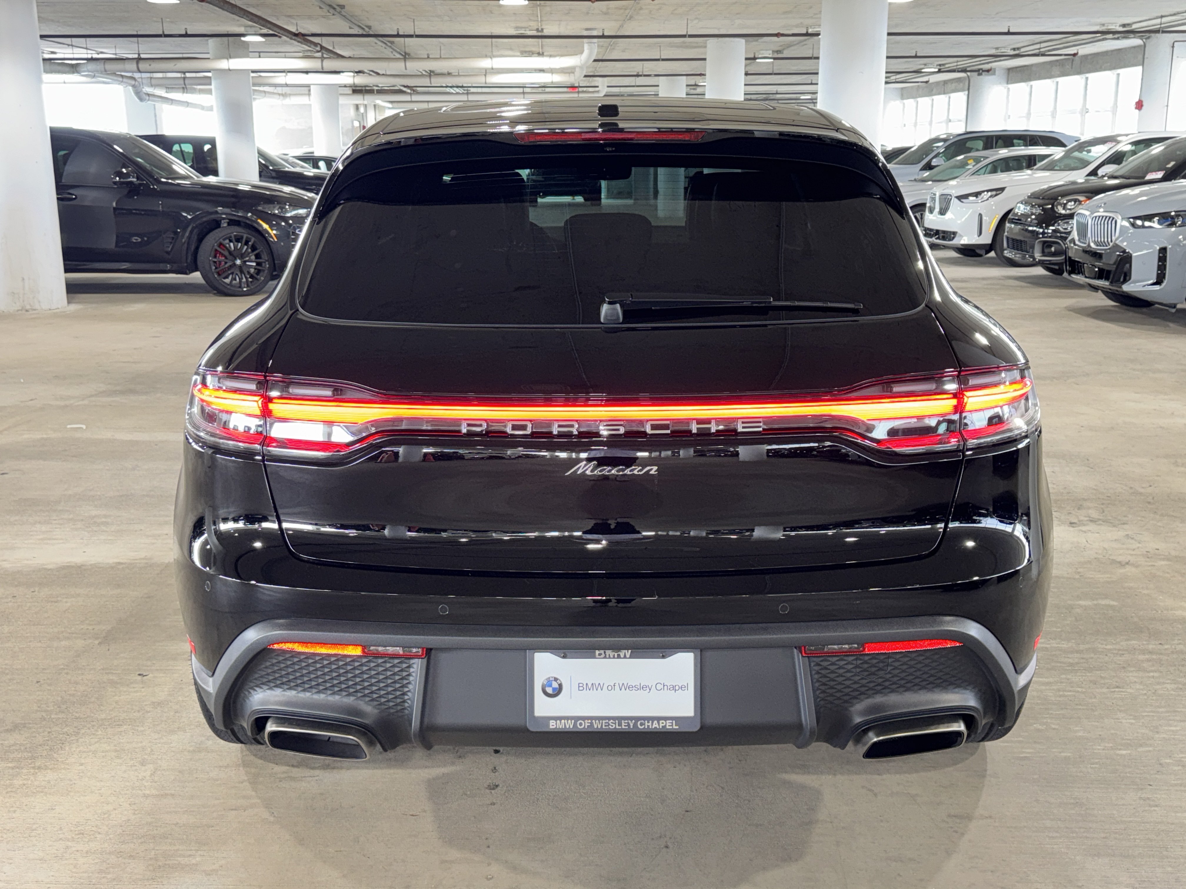 Used 2025 Porsche Macan AWD/4WD image 7