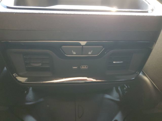 Used 2022 GMC Sierra 1500 AT4 w/ AT4 Premium Package image 25