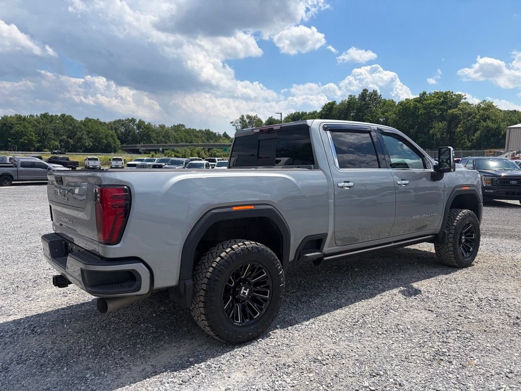 Used 2024 GMC Sierra 2500 Denali Ultimate w/ Snow Plow Prep/Camper Package AWD/4WD image 10