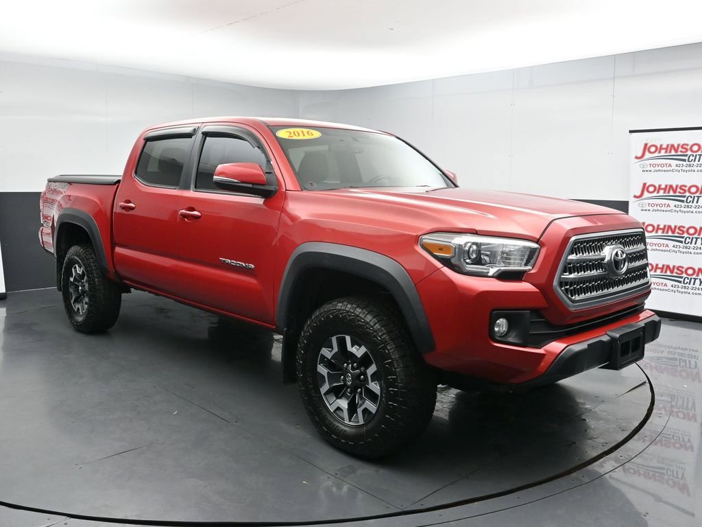 Used 2016 Toyota Tacoma TRD Off-Road w/ Premium & Technology Package video 2