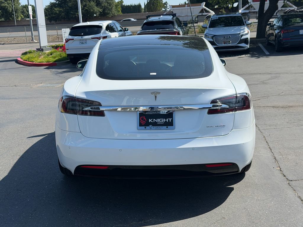 Used 2019 Tesla Model S Standard Range AWD/4WD image 6