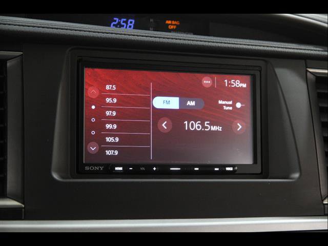 Used 2019 Toyota Highlander Limited AWD/4WD image 10