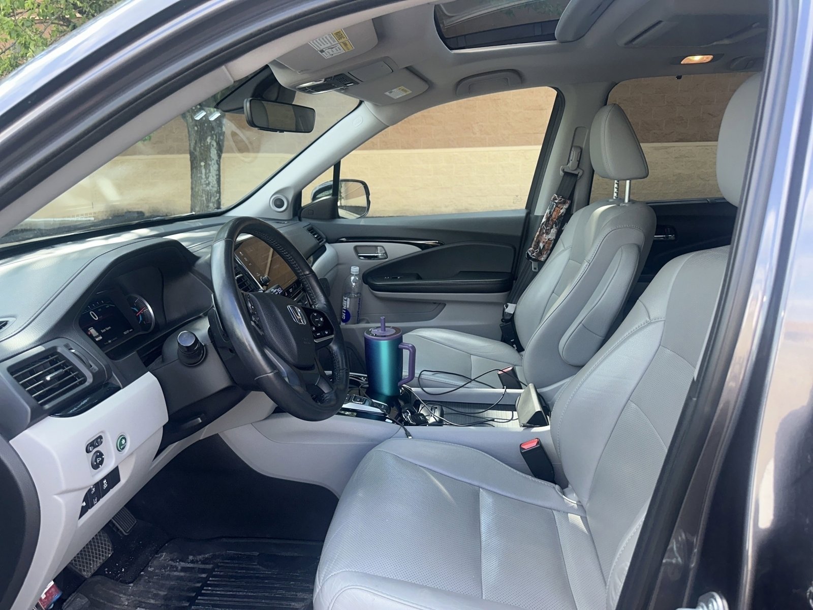 Used 2019 Honda Pilot Elite image 3