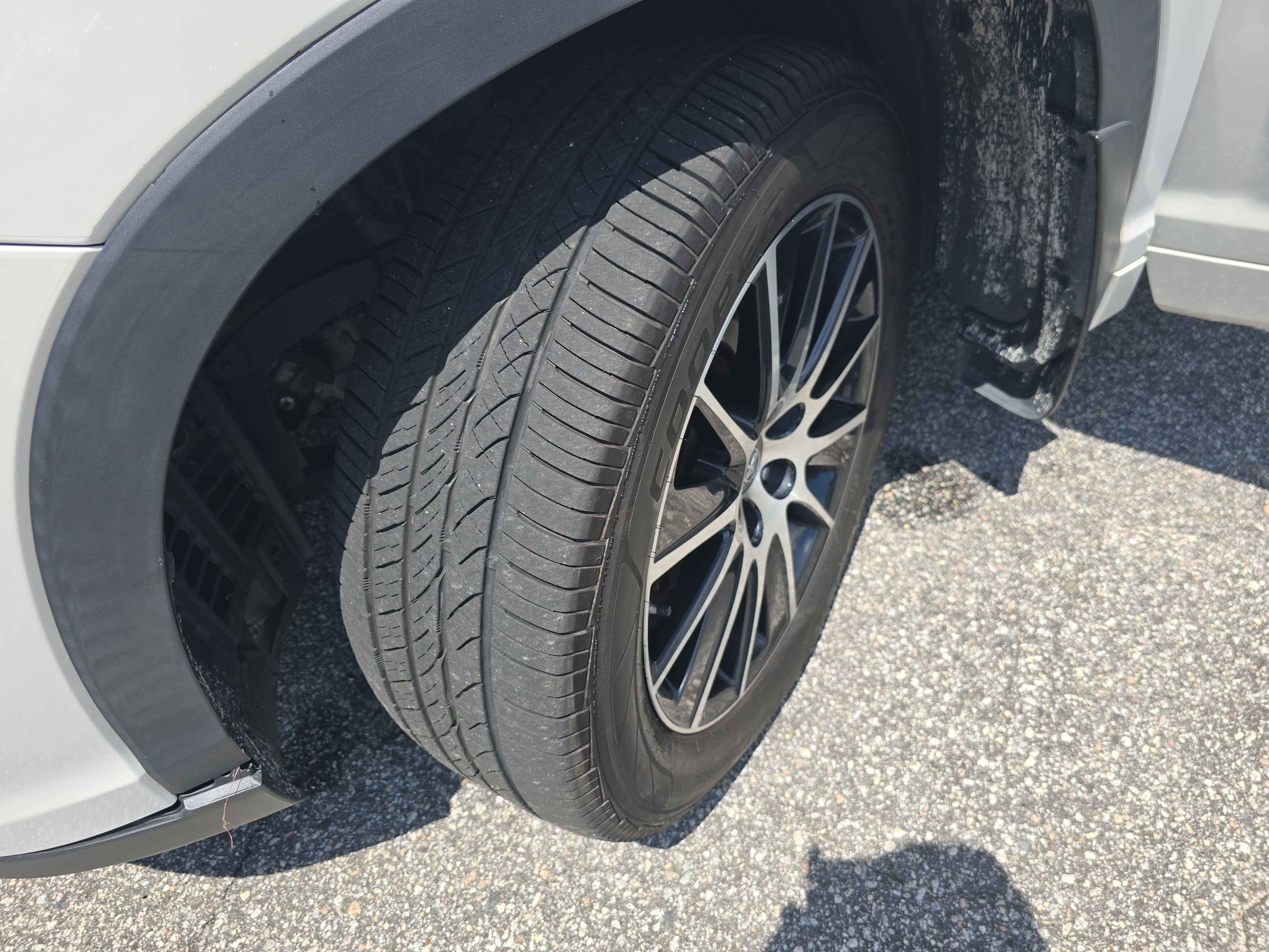 Used 2017 Toyota Highlander SE AWD/4WD image 33