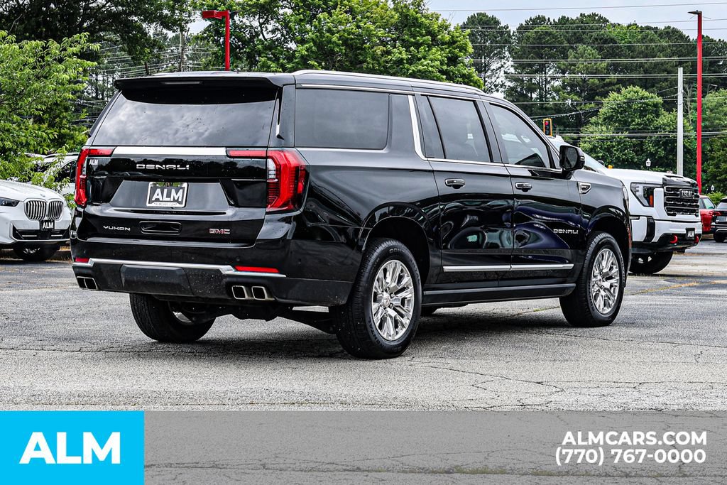 Used 2026 GMC Yukon XL Denali w/ Sun & Power Step Package AWD/4WD image 6