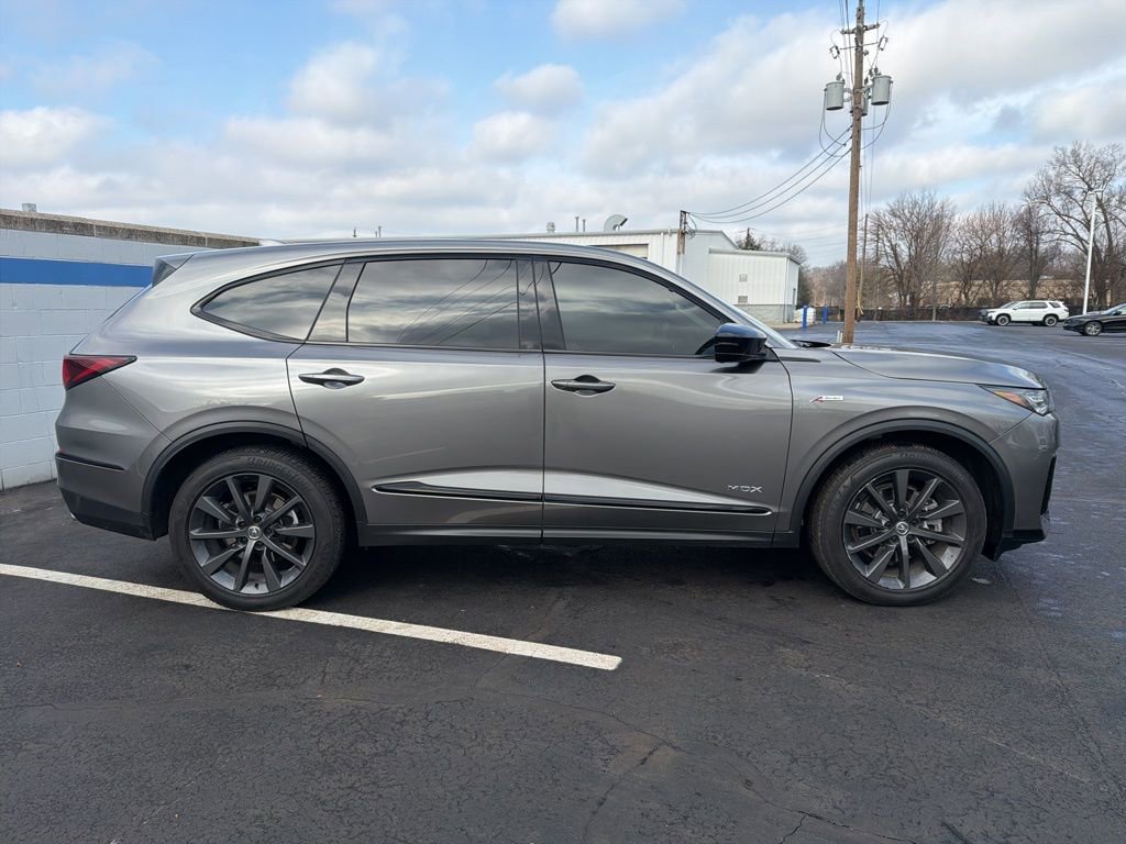 Used 2025 Acura MDX A-Spec image 6