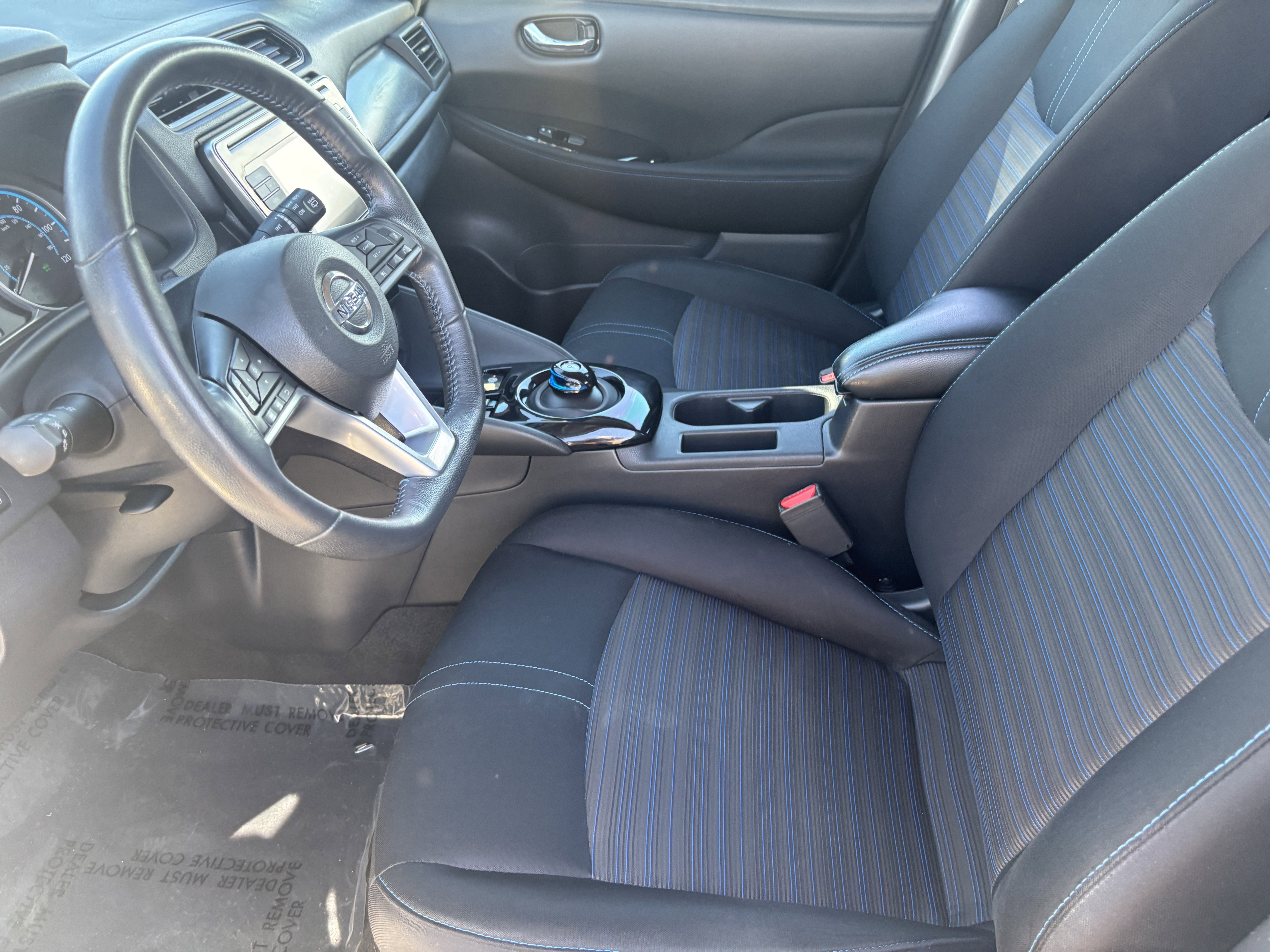 Used 2019 Nissan Leaf SV w/ Protection Package image 16