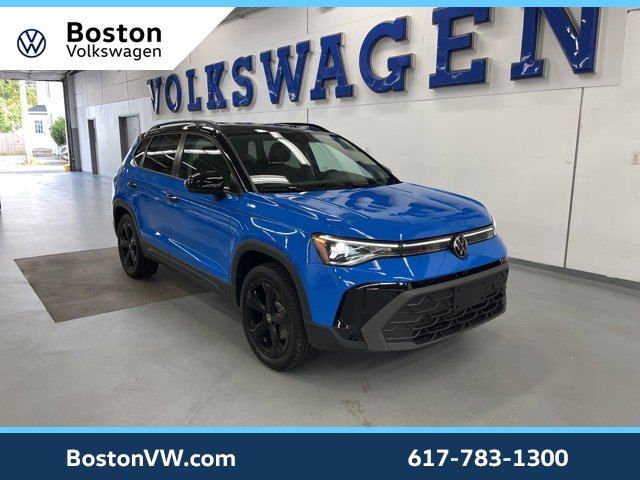 Used 2025 Volkswagen Taos SE image 5