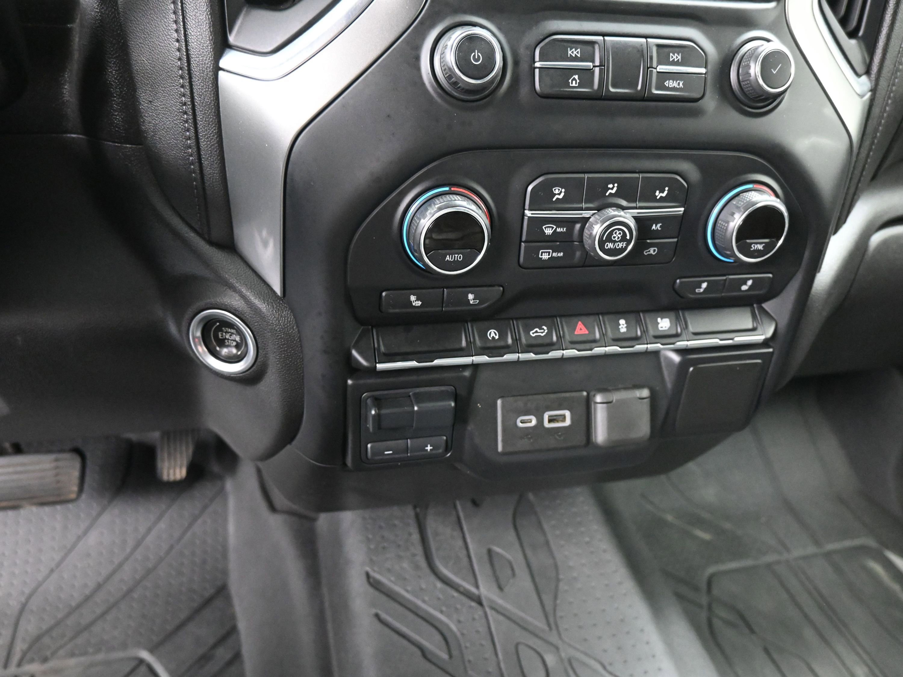 Used 2020 Chevrolet Silverado 1500 RST w/ All-Star Edition AWD/4WD image 14