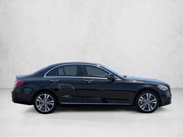 Used 2019 Mercedes-Benz C 300 4MATIC Sedan image 4