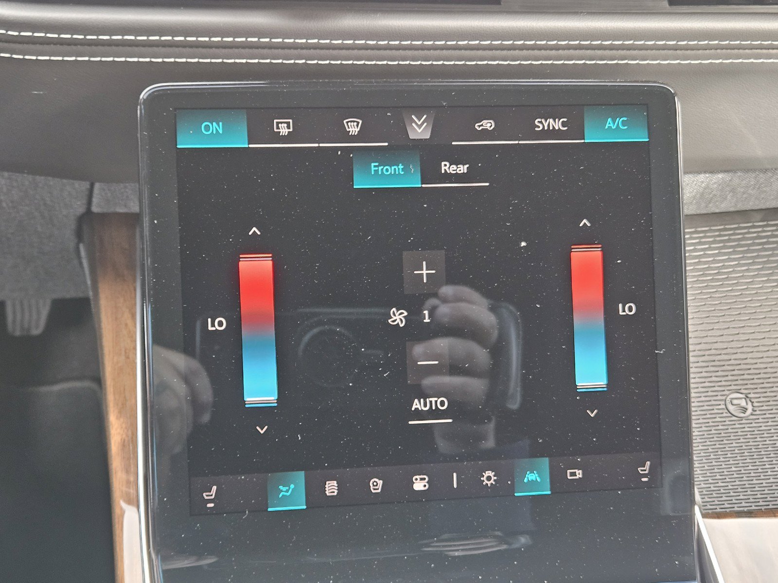 New 2026 Cadillac Escalade Platinum Sport AWD/4WD image 13