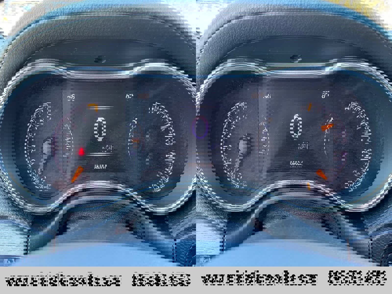 Used 2017 Jeep Grand Cherokee Summit w/ Platinum Series Group image 20