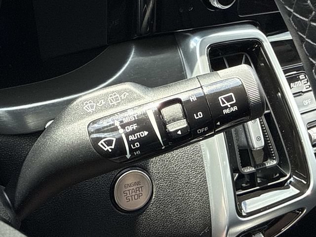 Used 2023 Kia Sorento SX FWD image 26