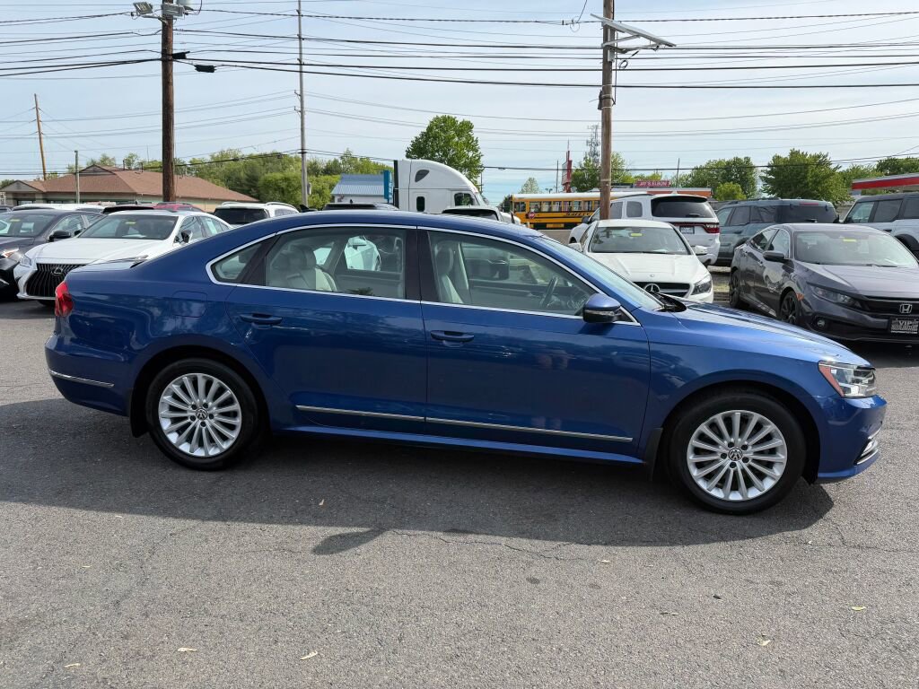 Used 2017 Volkswagen Passat 1.8T SE FWD image 8