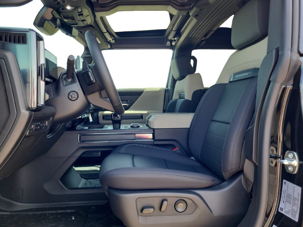 New 2026 GMC Hummer EV 4x4 Crew Cab image 11