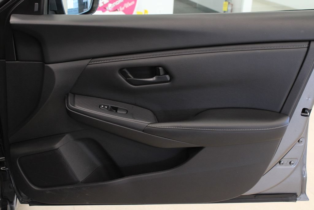 Used 2024 Nissan Sentra S FWD image 14