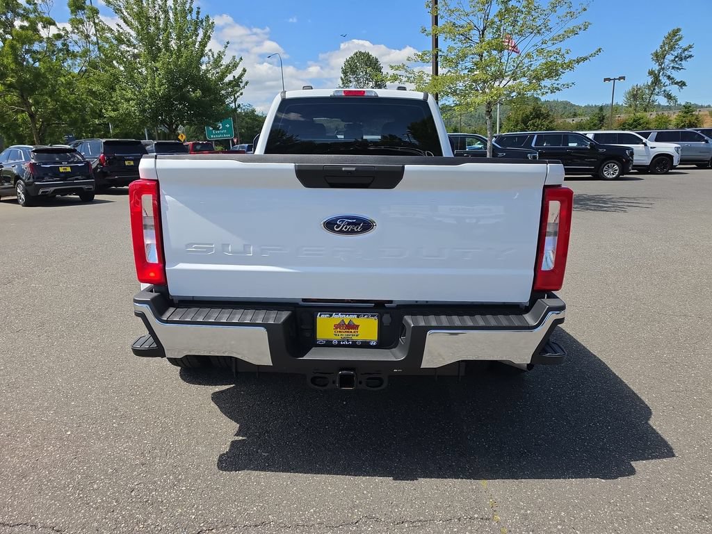 Used 2024 Ford F350 XL w/ Snow Plow/Camper Package AWD/4WD image 5