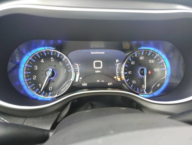 New 2026 Chrysler Pacifica Select FWD image 14
