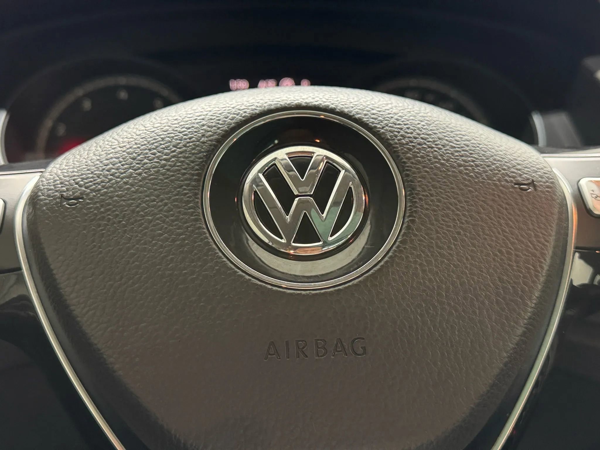 Used 2018 Volkswagen Atlas SEL image 25