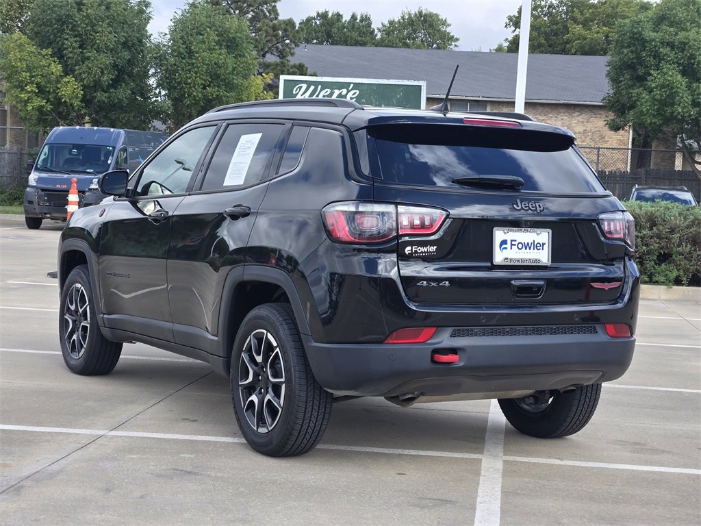 Used 2024 Jeep Compass Trailhawk image 6